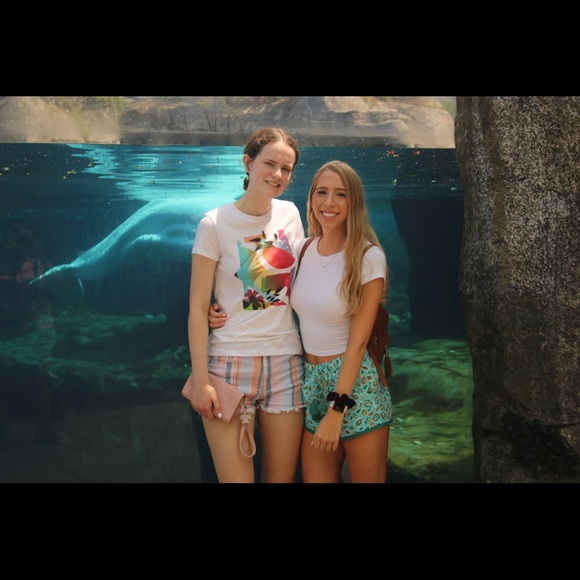 Meet your Posher, Anna - Picture 5 of 7